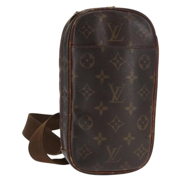 LOUIS VUITTON Monogram Pochette Gange Shoulder Bag - Picture 9 of 16